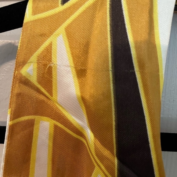 Vintage MCM Abstract Pattern Long Scarf - Picture 4 of 5